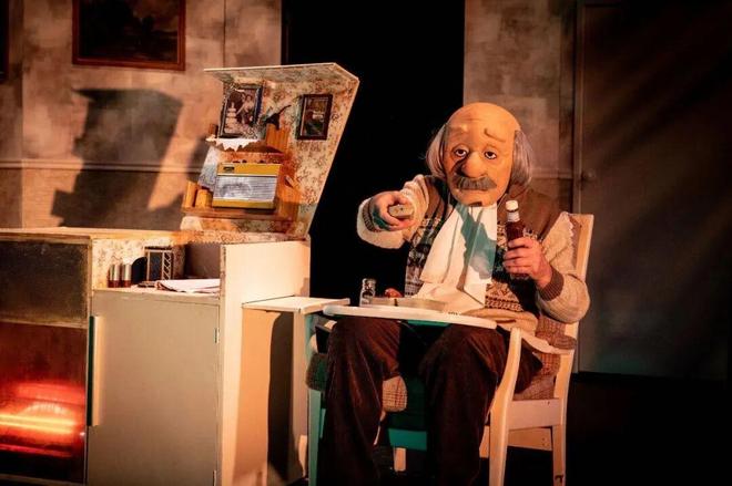 义我们如此生活｜一周推荐PG麻将胡了以冬天的名(图12)